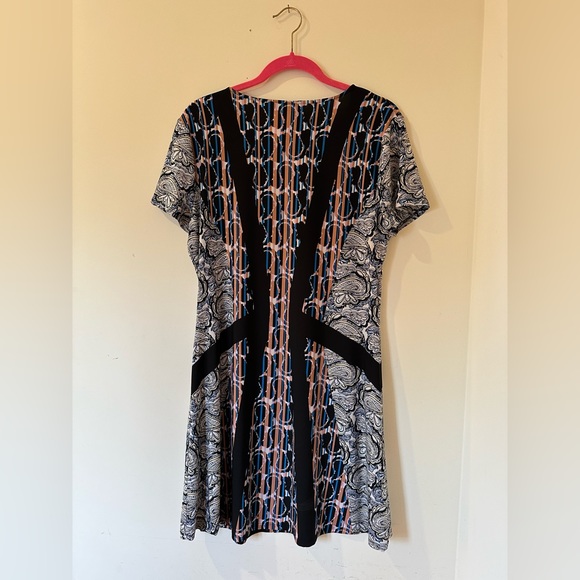 BCBG MaxAzria black/multi dress size Large - Picture 6 of 9